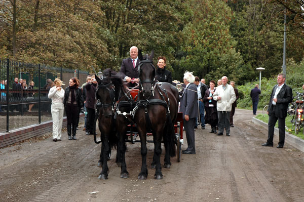 opening paardencrematorium westerhout 2008